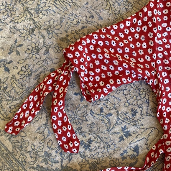 Faithfull the Brand Nina Red Floral Midi Dress - Picture 8 of 11